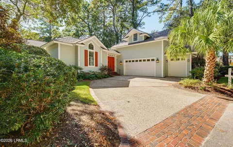 1104 Palmetto Pt, Saint Helena Island, SC 29920