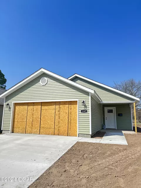 1107 E 2nd Street Joplin Mo 64801 St, Joplin, MO 64801 photo 1