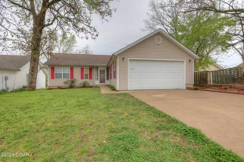2426 E Manitou Street Joplin Mo 64801 St, Joplin, MO 64801 photo 1