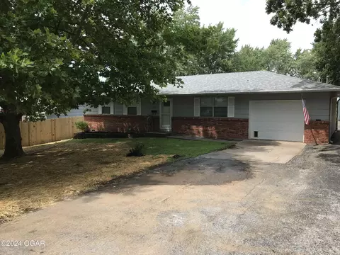1129 Cedar Street Carthage Mo 64836 St, Carthage, MO 64836 photo 1