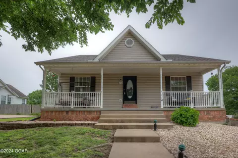 114 Cedar Lane Carl Junction Mo 64834 Ln, Carl Junction, MO 64834 photo 1