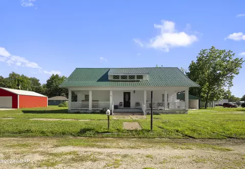 404 E Grand Avenue Avenue Jasper Mo 64755 Ave, Jasper, MO 64755 photo 1