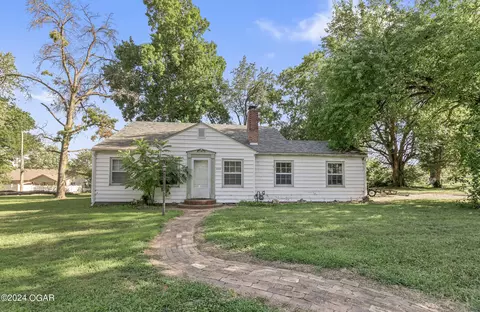 1022 E Highland Avenue Carthage Mo 64836 Ave, Carthage, MO 64836 photo 1