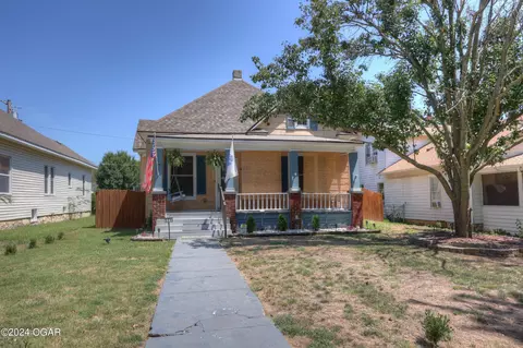 529 N Sergeant Avenue Joplin Mo 64801 Ave, Joplin, MO 64801 photo 1