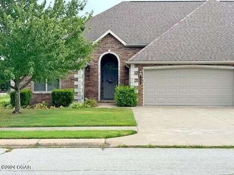 2202 Benjamin Drive Carthage Mo 64836 Dr, Carthage, MO 64836 photo 1
