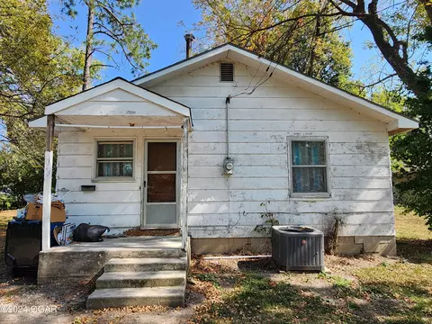 1205 Walnut Street Lamar Mo 64759, Lamar, MO 64759 photo 1