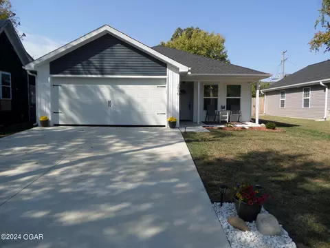 1510 S Sergeant Avenue Joplin Mo 64804 Ave, Joplin, MO 64804 photo 1