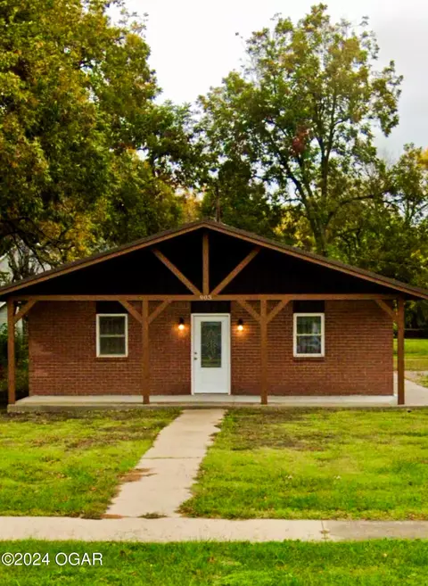 903 Maple Street Chetopa Ks 67336 St, Chetopa, KS 67336 photo 1