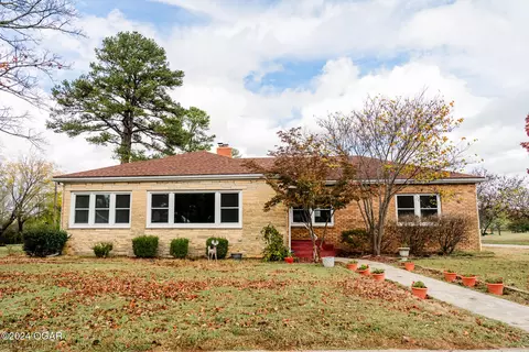 5 Cleveland Heights Monett Mo 65708, Monett, MO 65708 photo 1