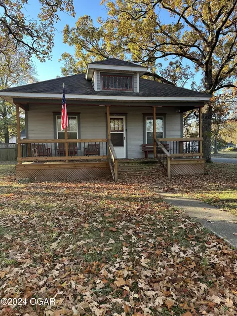 2502 Windsor Street Joplin Mo 64801 St, Joplin, MO 64801 photo 1
