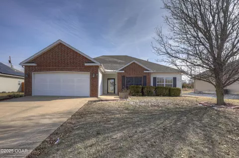 1513 Brewster Lane Webb City Mo 64870 Ln, Webb City, MO 64870 photo 1