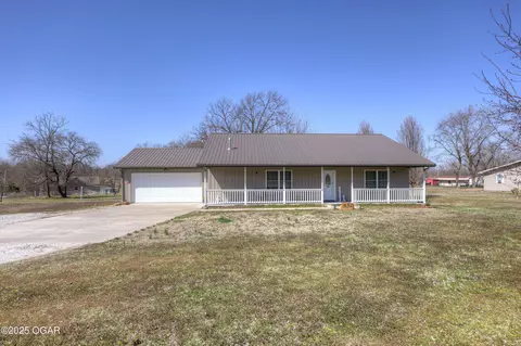 680 S Center Street Granby Mo 64844 St, Granby, MO 64844