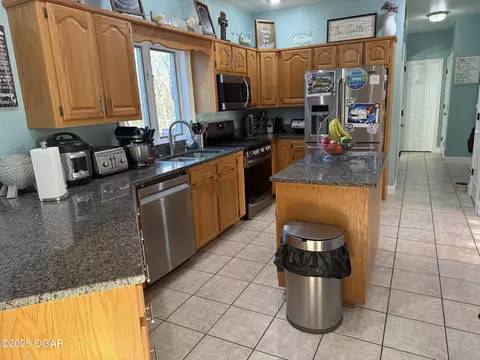 Kitchen - 13825 Jasmine Loop Carthage Mo 64836 Loop, Carthage, MO 64836 photo 2 of 2