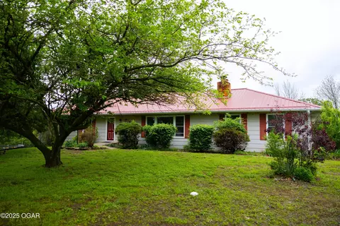 1156 NE 50th Road Lamar Mo 64759 Rd, Lamar, MO 64759