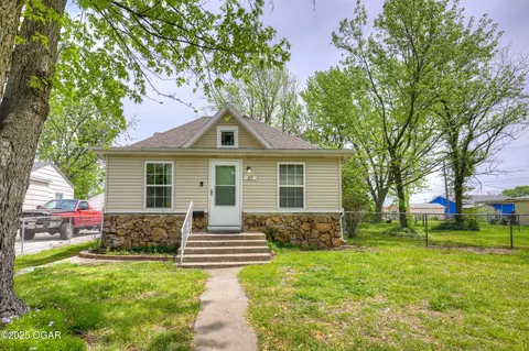 611 S Park Avenue Joplin Mo 64801 Ave, Joplin, MO 64801