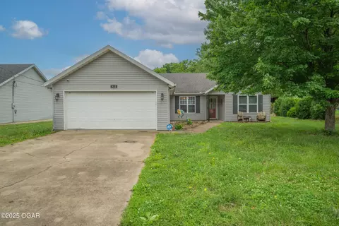 522 E Yale Street Liberal Mo 64762 St, Liberal, MO 64762 photo 1