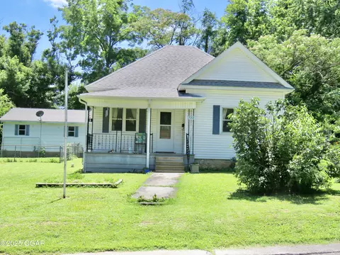 722 E Budlong Street Carthage Mo 64836 St, Carthage, MO 64836 photo 1