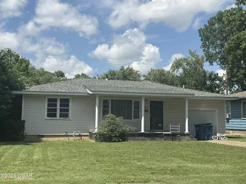 2821 E 14th Street Joplin Mo 64801 St, Joplin, MO 64801 photo 1
