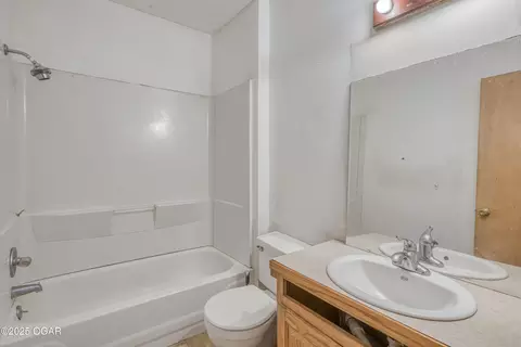 Bath - 1507 S Sergeant Avenue Joplin Mo 64804 Ave, Joplin, MO 64804 photo 1 of 2