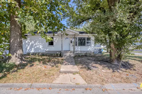 235 Comingo Avenue Joplin Mo 64801, Joplin, MO 64801