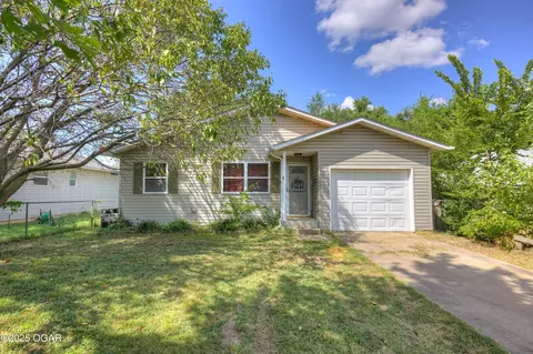 3109 E 10th Street Joplin Mo 64801 St, Joplin, MO 64801 photo 1