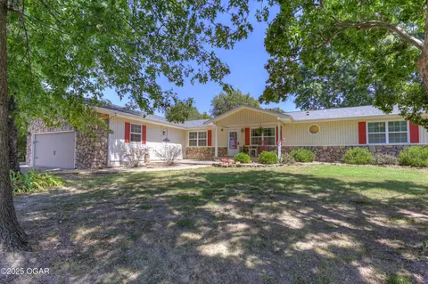 901 Summit Drive Joplin Mo 64801 Dr, Joplin, MO 64801 photo 1