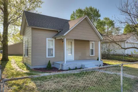 1717 S Minnesota Avenue Joplin Mo 64804 Ave, Joplin, MO 64804