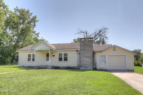 2808 E 11th Street Joplin Mo 64801 St, Joplin, MO 64801