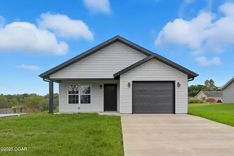 2004 Lakeview Street Carthage Mo 64836 St, Carthage, MO 64836 photo 1