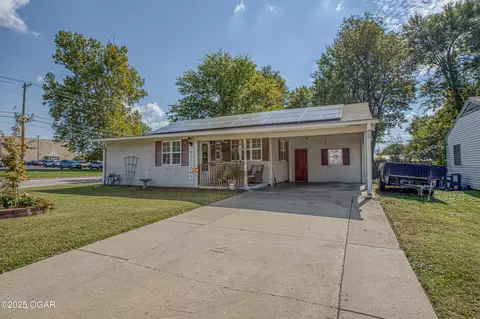 2838 E 11th Street Joplin Mo 64801, Joplin, MO 64801