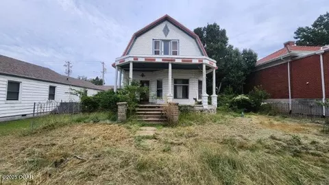 111 W Walnut Street Columbus Ks 66725 St, Columbus, KS 66725