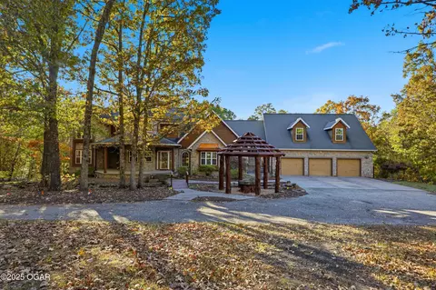 4712 Goldfinch Road Joplin Mo 64804 Rd, Joplin, MO 64804