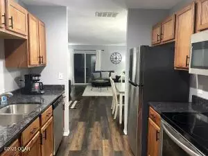 Kitchen - 2962 Vineyards Parkway 2 Branson Mo 65616 Pkwy #2, Branson, MO 65616 photo 1 of 3