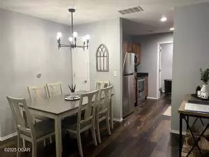 Dining - 2962 Vineyards Parkway 2 Branson Mo 65616 Pkwy #2, Branson, MO 65616 photo 1 of 1
