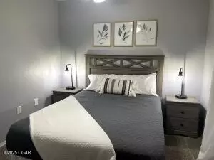 Bedroom - 2962 Vineyards Parkway 2 Branson Mo 65616 Pkwy #2, Branson, MO 65616 photo 3 of 7