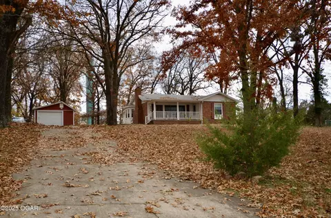 608 Chippewa Street Seneca Mo 64865, Seneca, MO 64865