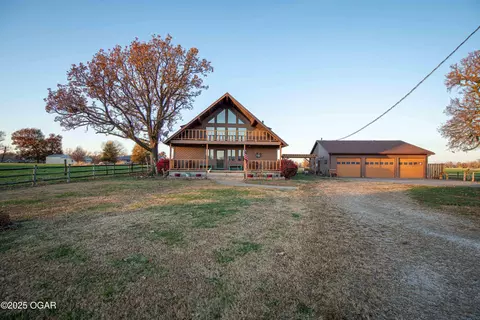 282 SE 10th Road Lamar Mo 64759 Rd, Lamar, MO 64759