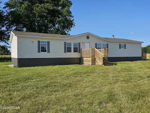 205 College Street Stark City Mo 64866 St, Stark City, MO 64866