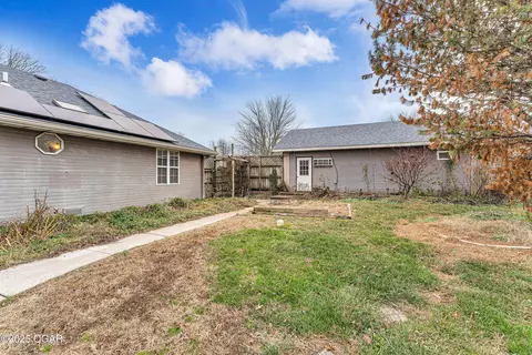 Exterior - 4501 N 16th Street Ozark Mo 65721 St, Ozark, MO 65721 photo 5 of 5