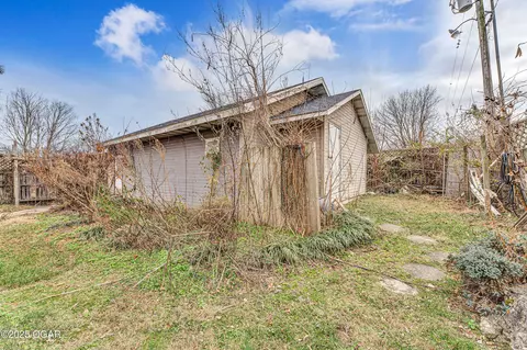 Exterior - 4501 N 16th Street Ozark Mo 65721 St, Ozark, MO 65721 photo 4 of 5