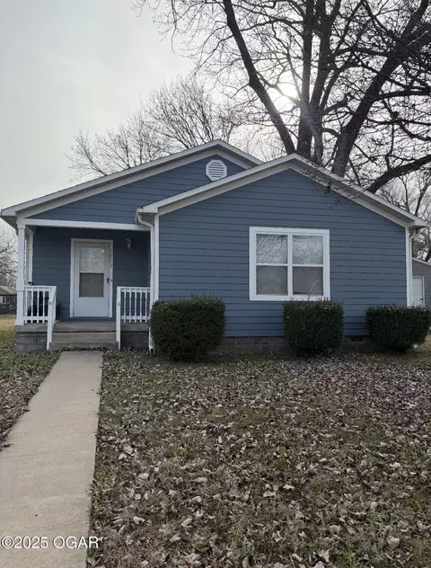 1010 E 16th Street Pittsburg Ks 66762 St, Pittsburg, KS 66762