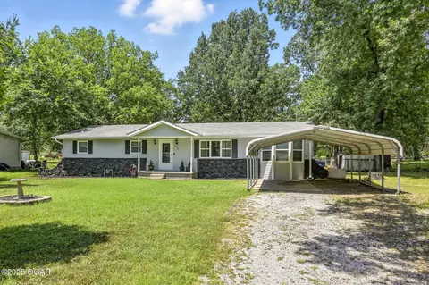 232 Hickory Place Carl Junction Mo 64834 Pl, Carl Junction, MO 64834