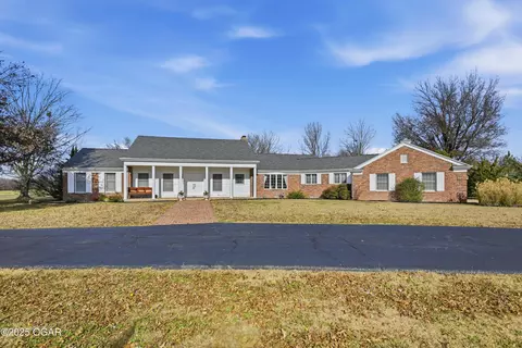 202 Gardner Drive Lamar Mo 64759 Dr, Lamar, MO 64759