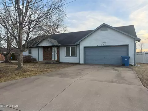 1730 E 30th Street Joplin Mo 64804 St, Joplin, MO 64804 photo 1