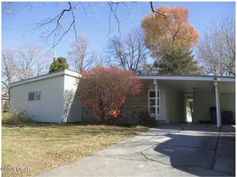 2431 S Schifferdecker Avenue Joplin Mo 64804 Ave, Joplin, MO 64804