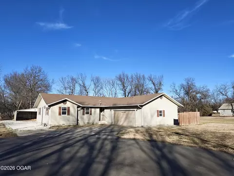 1700 Hidden Lane Lamar Mo 64759, Lamar, MO 64759 photo 1