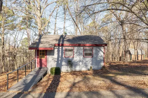 56 Thompson Lane Noel Mo 64854 Ln, Noel, MO 64854