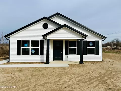 415 S Jefferson Street Carterville Mo 64835 St, Carterville, MO 64835