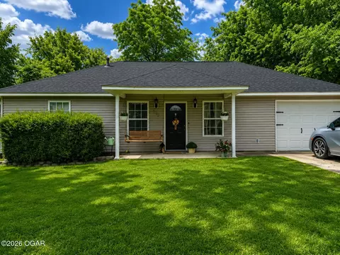 603 S Spring Street Grove Ok 74344 St, Grove, OK 74344
