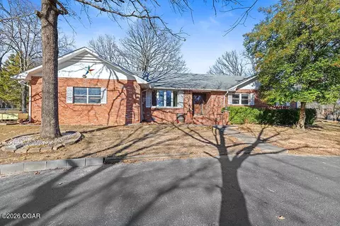 1925 E 46th Street Joplin Mo 64804 St, Joplin, MO 64804